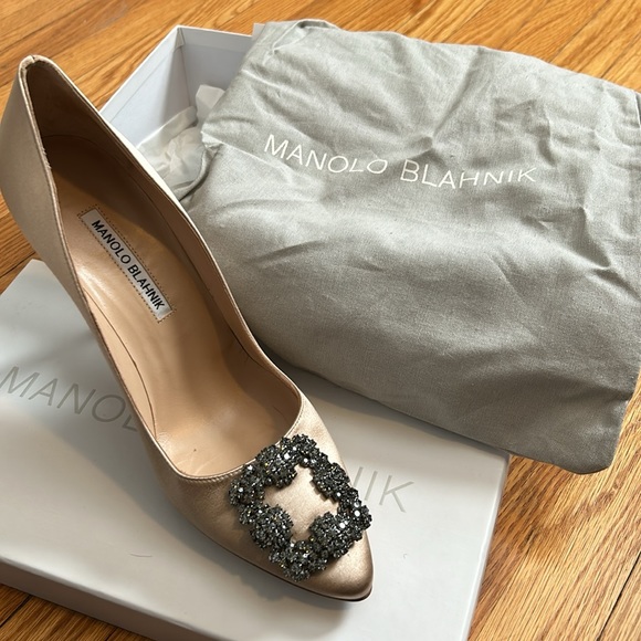 Beautiful Manolo Blahnik heels - Picture 7 of 7